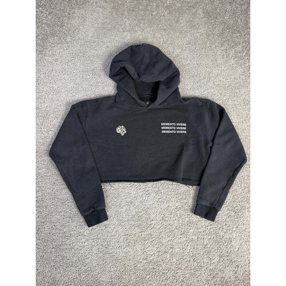 DARC SPORT Hoodie Womens S Black Cropped Memento Vivere Fleece Graphic